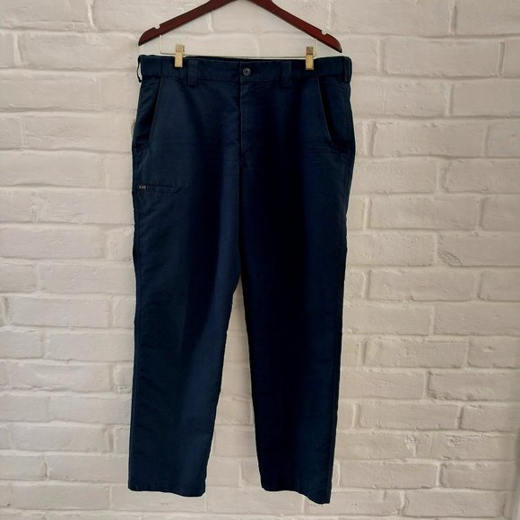 5.11 Tactical Pants Mens 36x32 Black Chinos Cargo Workwear Straight Flat Front - Picture 1 of 13